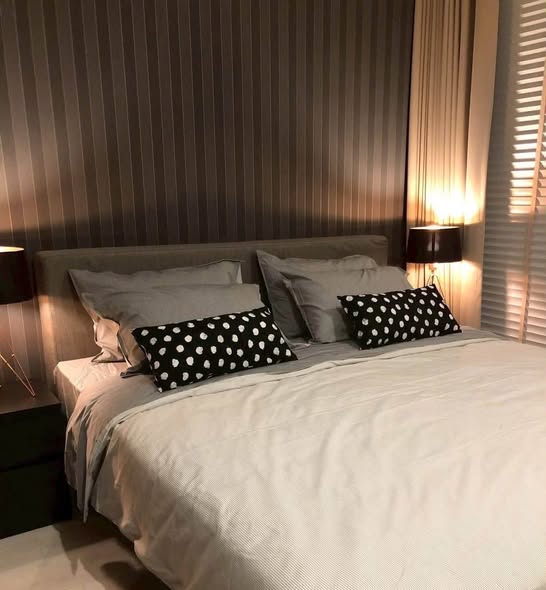 bedroom of Noble Ploenchit
