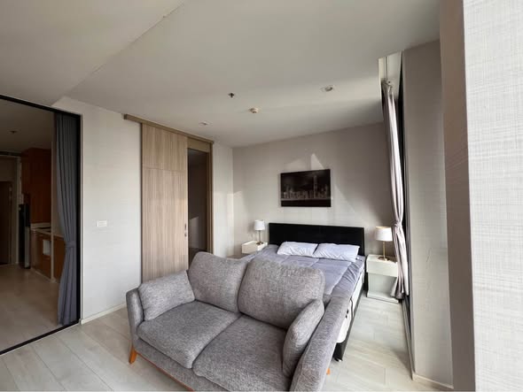 bedroom of Noble Ploenchit
