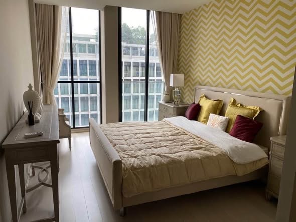 bedroom of Noble Ploenchit