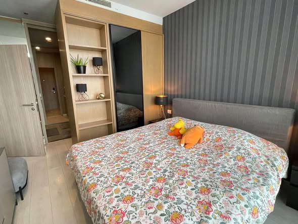 bedroom of Noble Ploenchit