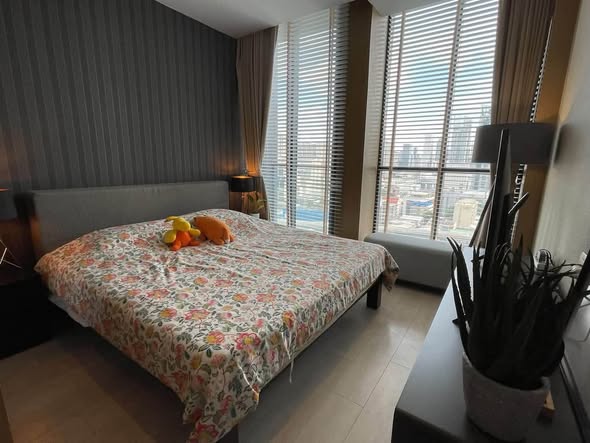 bedroom of Noble Ploenchit