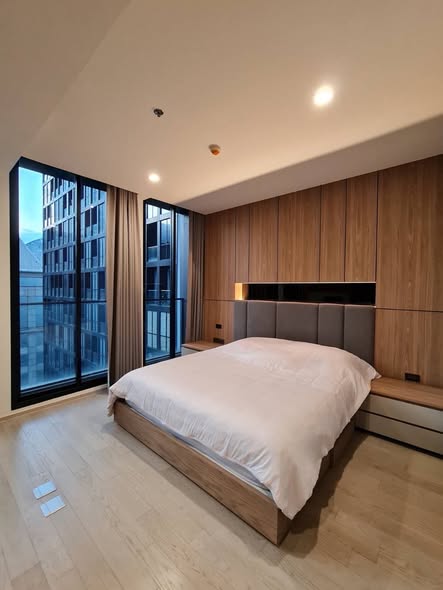Noble Ploenchit