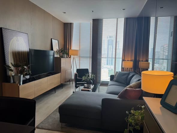 living room of Noble Ploenchit