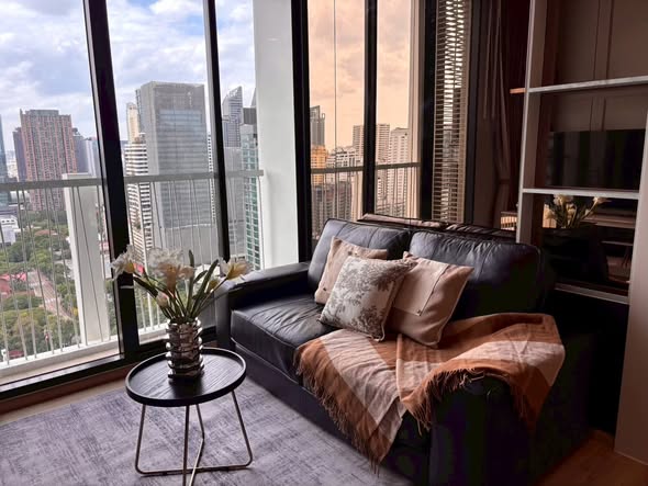 bedroom and living room of Noble Recole