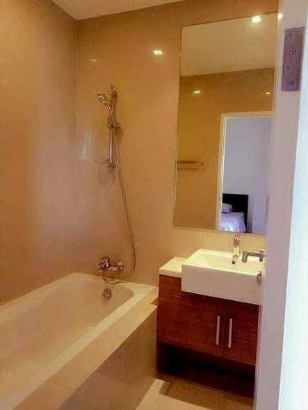bathroom of Noble Refine