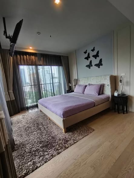bedroom of Noble Refine