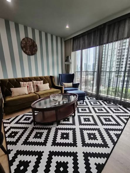 living room and bedroom of Noble Refine