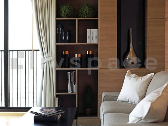 bedroom and living room and room interior of Noble Reflex