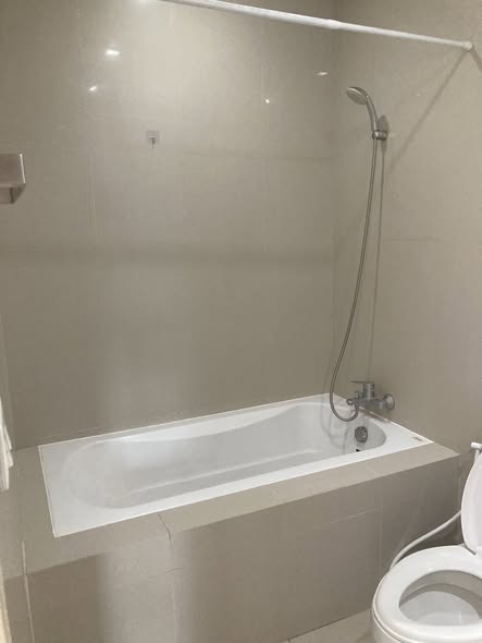 bathroom of Noble Reform