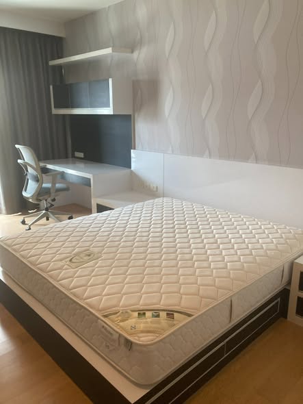 bedroom of Noble Reform