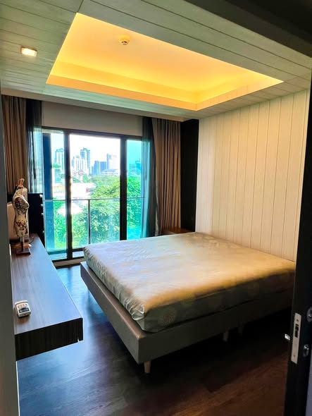 bedroom of Noble Remix