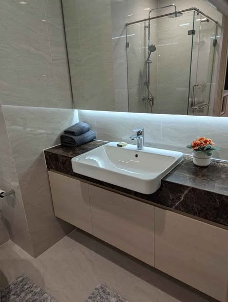 bathroom of Noble State Sukhumvit 39