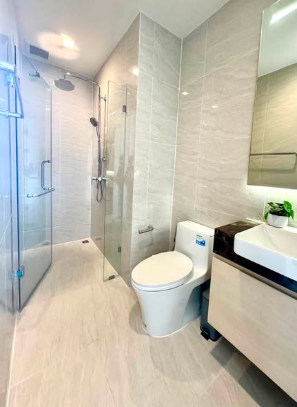 bathroom of Noble State Sukhumvit 39