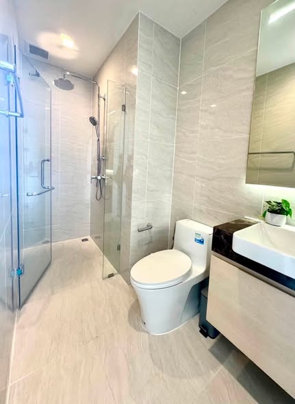 bathroom of Noble State Sukhumvit 39