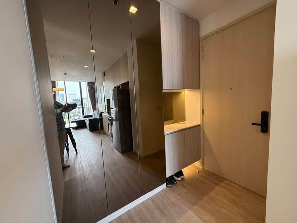room interior of Noble State Sukhumvit 39