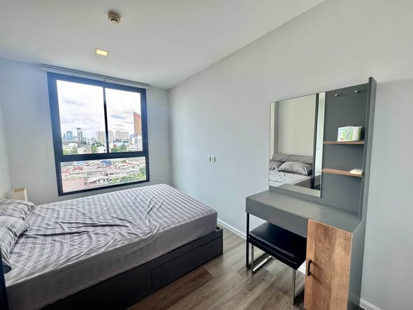 bedroom of Notting Hill Jatujak Interchange
