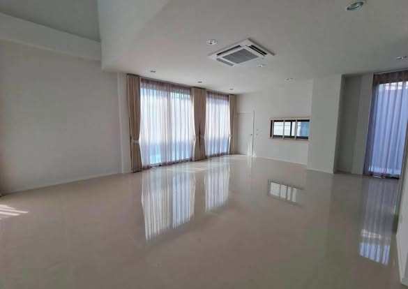 Nue Connex Don Mueang