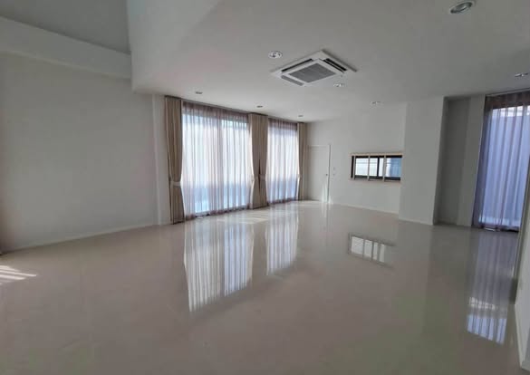 Nue Connex Don Mueang