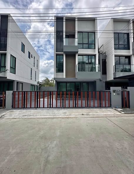 Nue Connex Don Mueang
