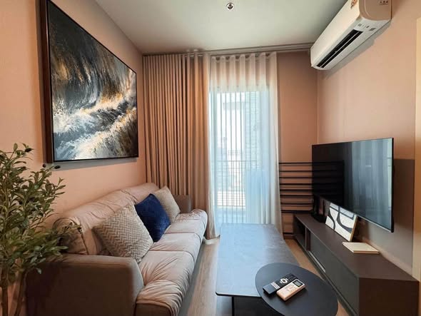 bedroom and living room of Nue District R9