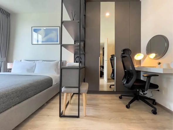 bedroom and room interior of Nue District R9