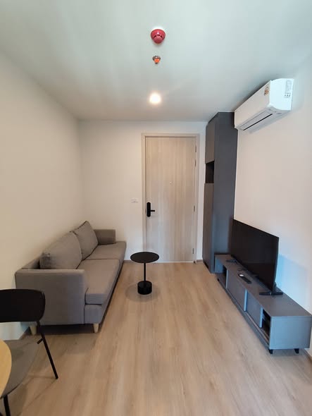 room interior of Nue District R9