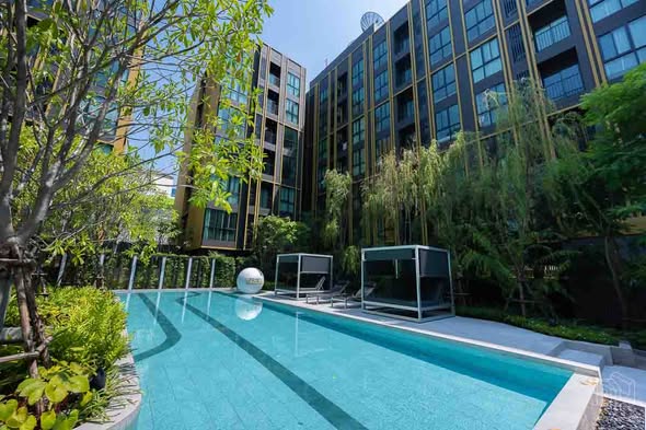 Nue Noble Centre Bang Na (นิว โนเบิล เซ็นเตอร์ บางนา)