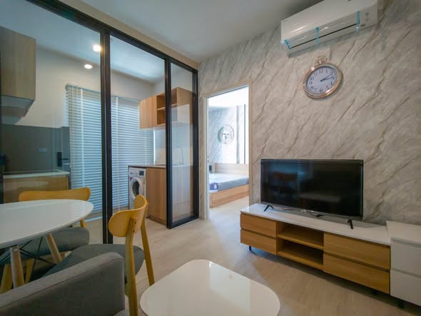 living room and bedroom and room interior of Nue Noble Centre Bang Na (นิว โนเบิล เซ็นเตอร์ บางนา)