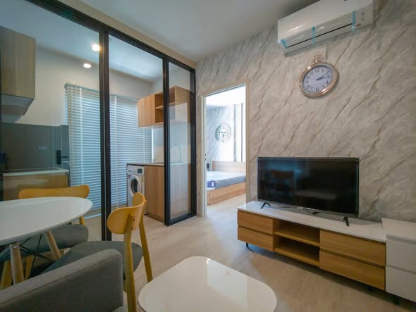 living room and bedroom and room interior of Nue Noble Centre Bang Na (นิว โนเบิล เซ็นเตอร์ บางนา)