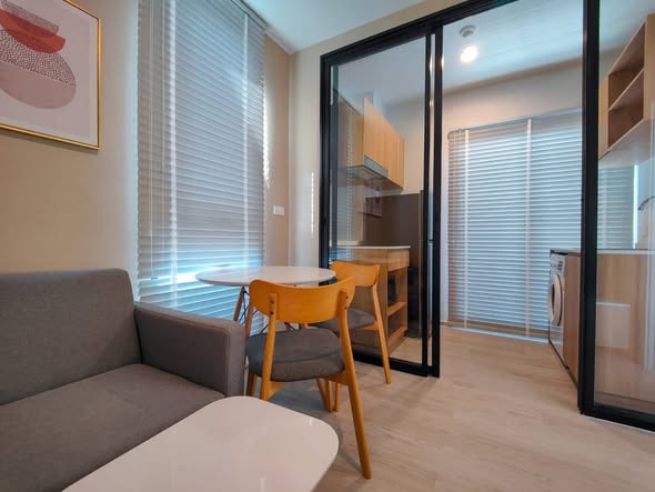 room interior of Nue Noble Centre Bang Na (นิว โนเบิล เซ็นเตอร์ บางนา)