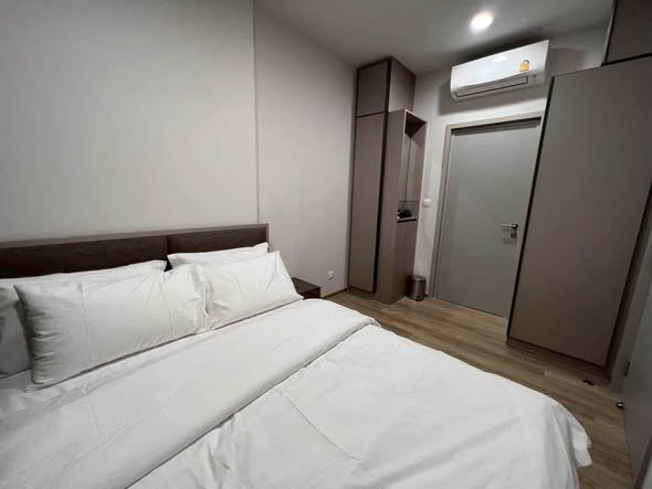 bedroom of Oka Haus