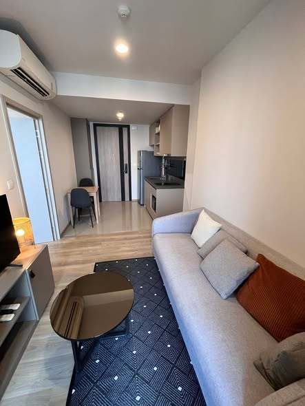 living room and bedroom of Oka Haus