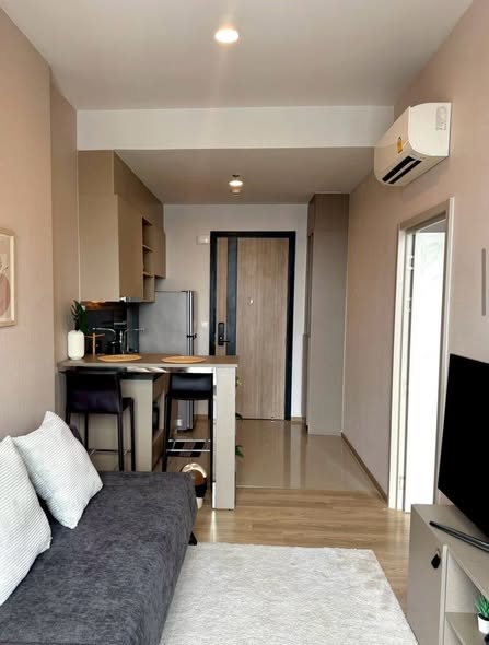 living room and room interior of Oka Haus