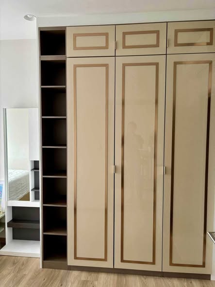 room interior of Oka Haus