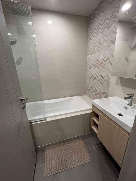 room interior and bathroom of Oka Haus