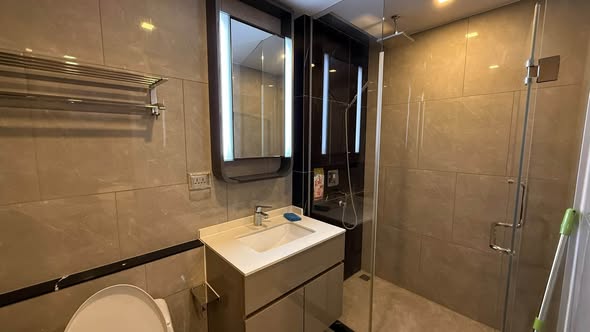 bathroom of One9Five Asoke – Rama 9