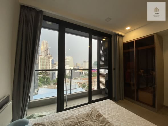 bedroom and room interior of One9Five Asoke – Rama 9