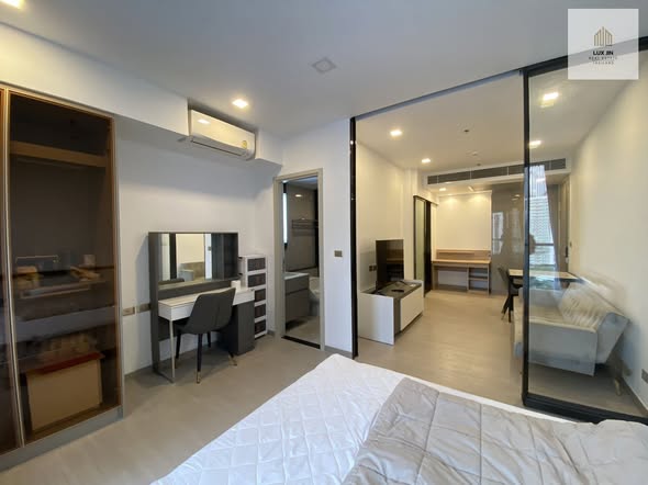 bedroom and room interior of One9Five Asoke – Rama 9