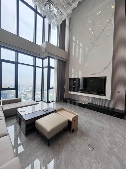 living room of One9Five Asoke – Rama 9