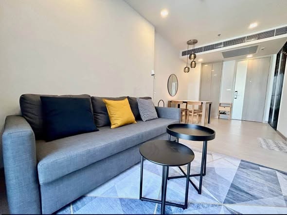 living room of One9Five Asoke – Rama 9