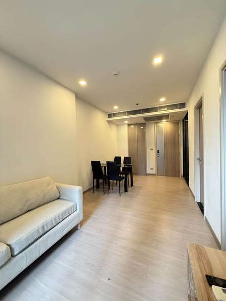 living room of One9Five Asoke – Rama 9