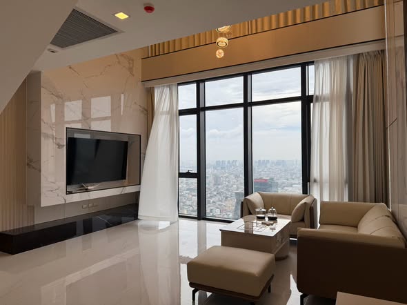 living room of One9Five Asoke – Rama 9