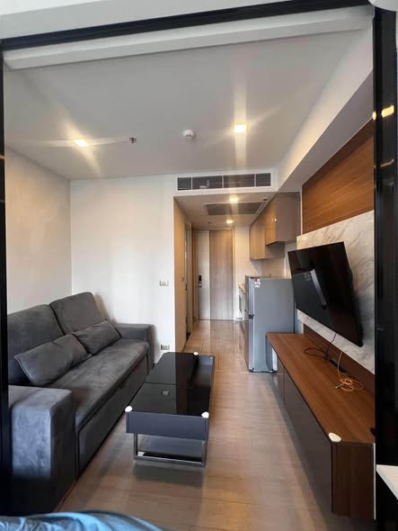 living room and bedroom and room interior of One9Five Asoke – Rama 9