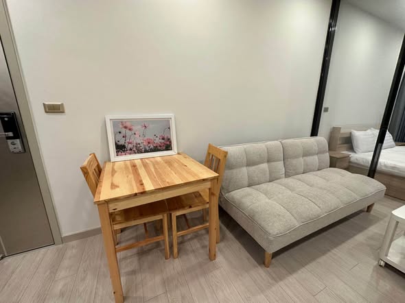 living room and room interior of One9Five Asoke – Rama 9