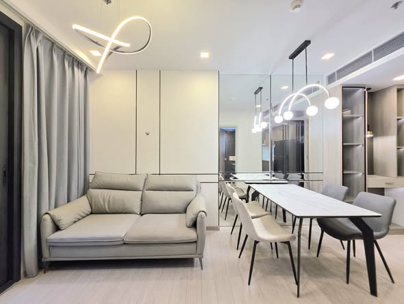 living room and room interior of One9Five Asoke – Rama 9