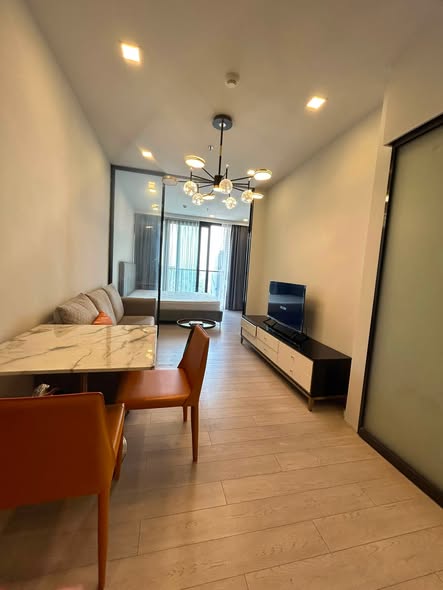 room interior of One9Five Asoke – Rama 9