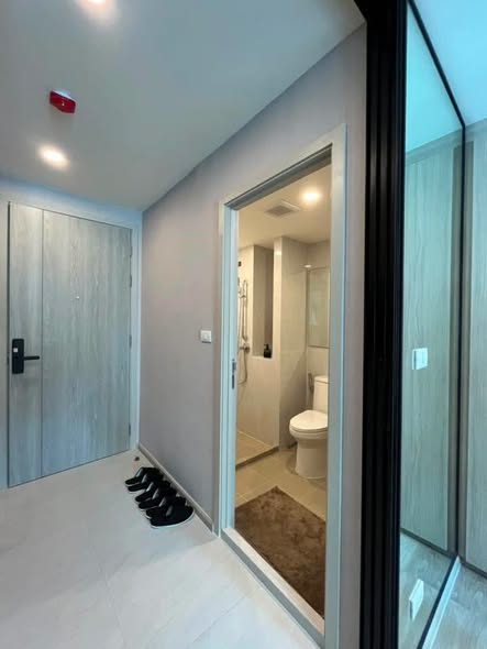 room interior of Origin Play Sri Udom Station (Sales gallery) – ออริจิ้น เพลย์ ศรีอุดม สเตชั่น (สำนักงานขาย)