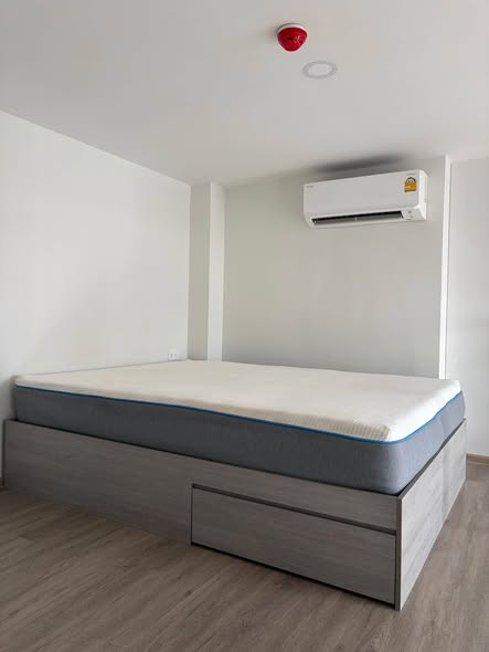 bedroom of Origin Plug & Play Nonthaburi Station