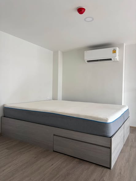 bedroom of Origin Plug & Play Nonthaburi Station