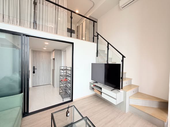 room interior of Origin Plug & Play Nonthaburi Station